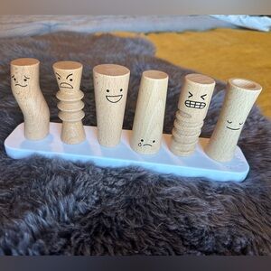 Lovevery Wooden Emotions Dolls Set